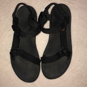 Black Teva Sandal, size 10